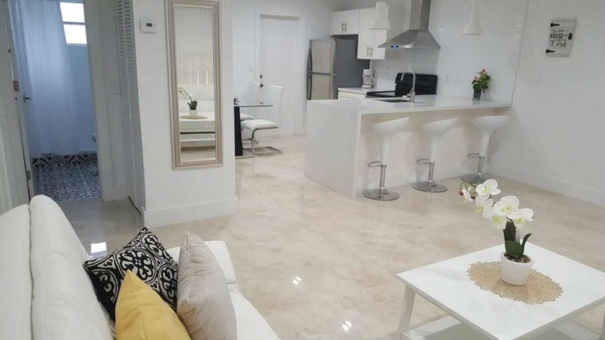 N61 Apartman Hollywood Kültér fotó