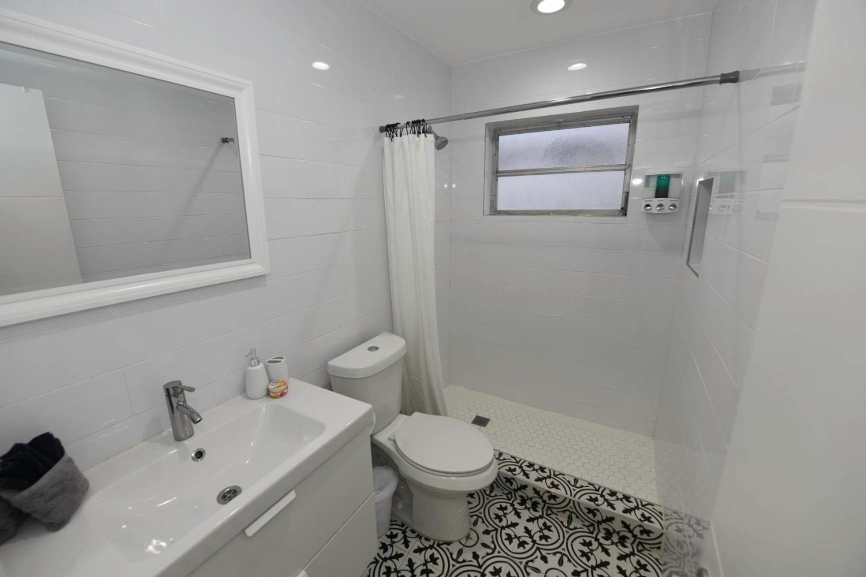 N61 Apartman Hollywood Kültér fotó