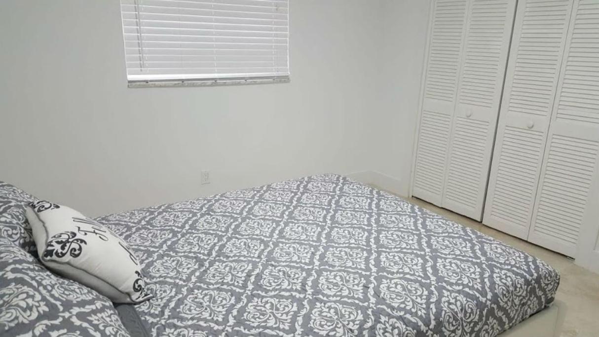 N61 Apartman Hollywood Kültér fotó