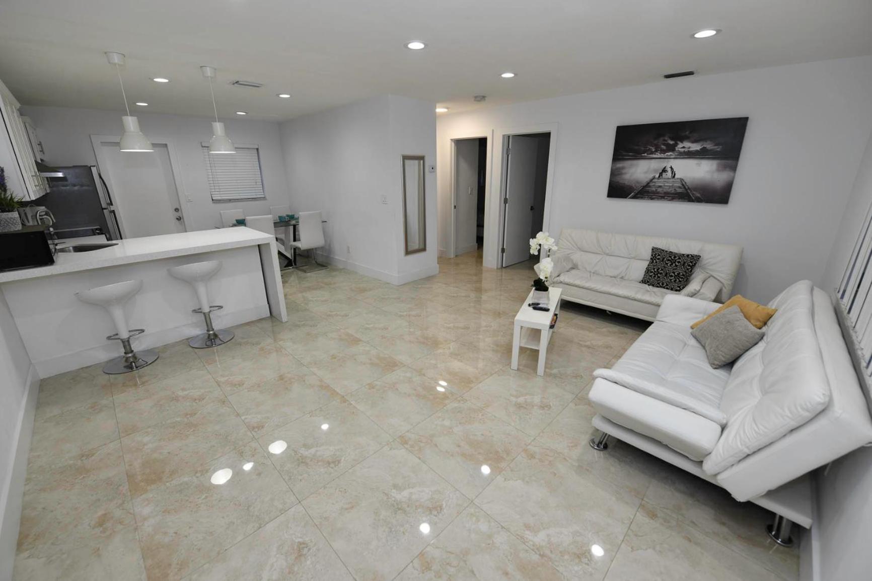 N61 Apartman Hollywood Kültér fotó